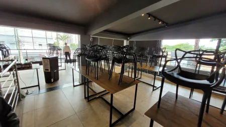 Ponto Comercial no Setor Marista