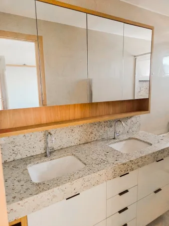 Dot Bueno Residence