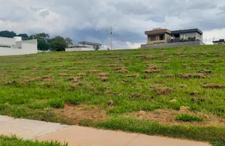 Terreno no Parqville Quaresmeira