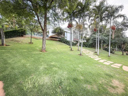 Sobrado no Residencial Aldeia do Vale