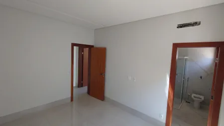 Sobrado no Jardins Valência