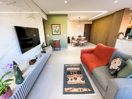 Citizen Home Bueno