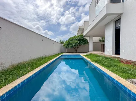 Sobrado no Jardins Valência