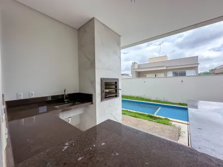 Sobrado no Jardins Valência