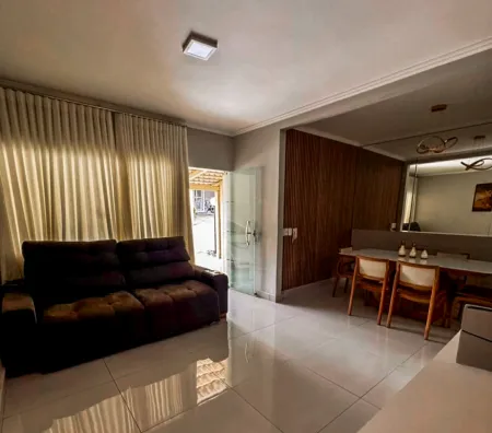 Casa no Jardim Novo Mundo