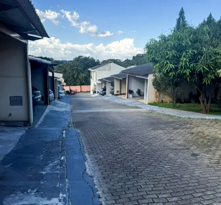 Casa no Jardim Novo Mundo