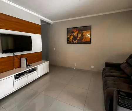 Casa no Jardim Novo Mundo