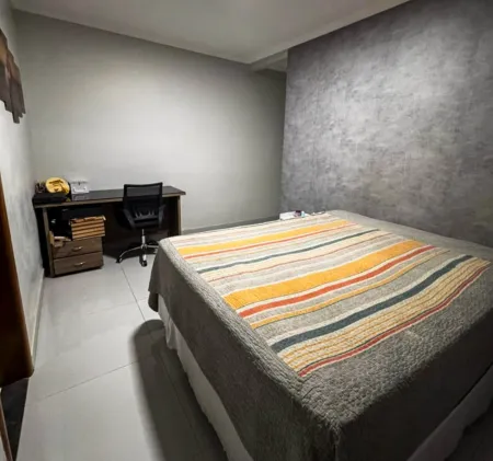 Casa no Jardim Novo Mundo
