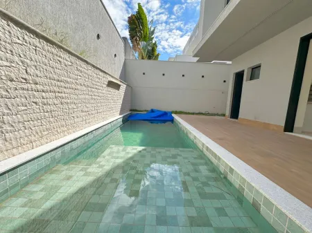 Sobrado no Jardins Valência