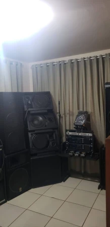 Casa Comercial no Nova Suiça