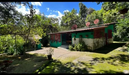 Chácara em Hidrolândia