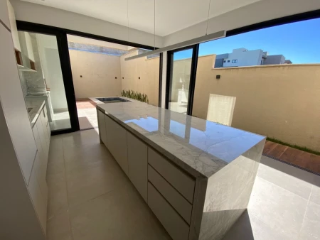Casa Jardins Bolonha
