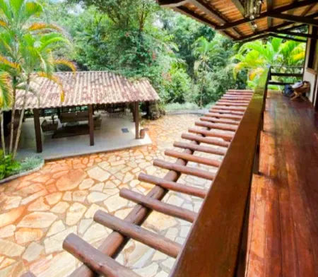 Fazenda em Goianápolis