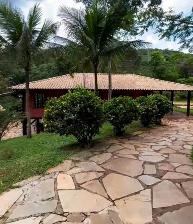 Fazenda em Goianápolis