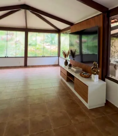 Fazenda em Goianápolis
