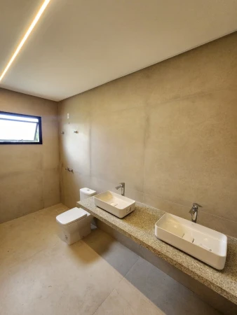 Sobrado Jardins Capri