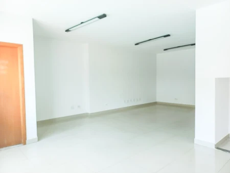 Sobrado Comercial Setor Marista