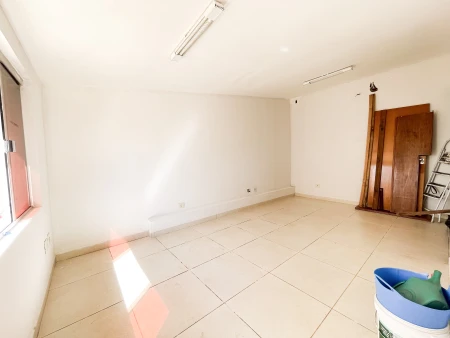 Sobrado Comercial Setor Marista