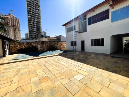 Sobrado Comercial Setor Marista