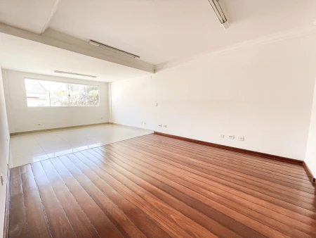 Sobrado Comercial Setor Marista
