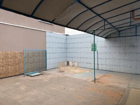 Prédio no Jardim Ana Lúcia