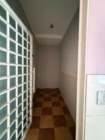 Prédio no Jardim Ana Lúcia