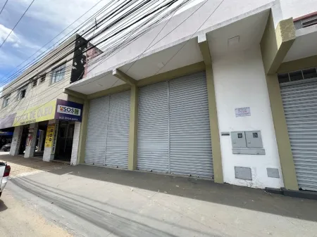 Prédio Comercial no Setor dos Funcionários