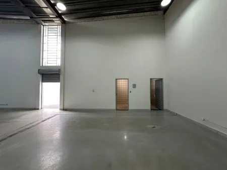 Prédio Comercial no Setor dos Funcionários