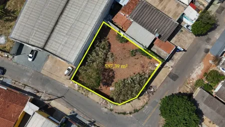 Terreno no Jardim Santo Antônio