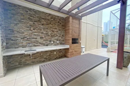 Follow Bueno Residence