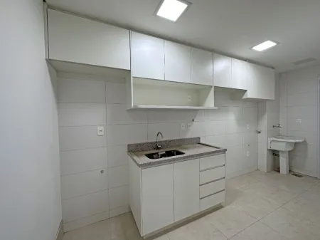 Follow Bueno Residence