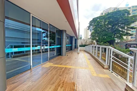 Follow Bueno Residence