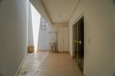 Prédio no Setor Marista