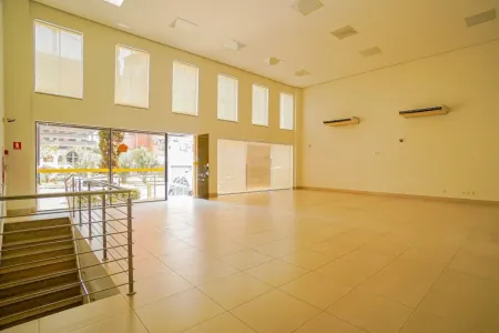 Prédio no Setor Marista