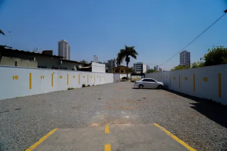 Área no Setor Sul