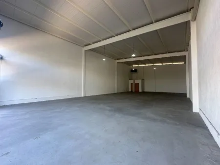 Galpão Comercial no Setor Moinho dos Ventos