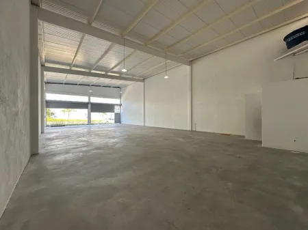Galpão Comercial no Setor Moinho dos Ventos