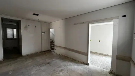Prédio Comercial no Setor Aeroporto