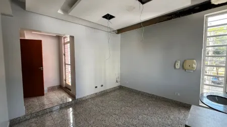 Prédio Comercial no Setor Aeroporto
