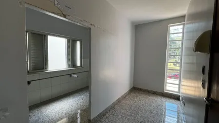 Prédio Comercial no Setor Aeroporto