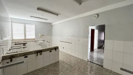 Prédio Comercial no Setor Aeroporto