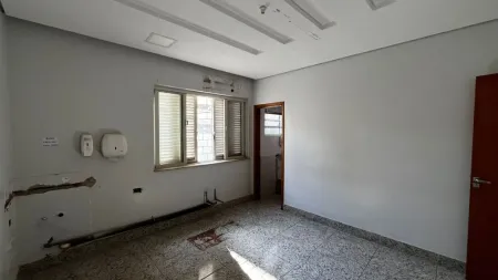 Prédio Comercial no Setor Aeroporto