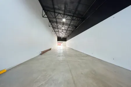 Galpão Comercial no Setor Central