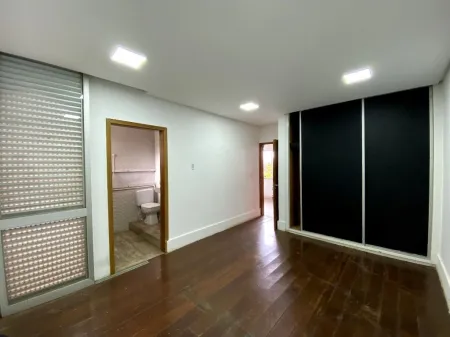 Prédio Comercial no Setor Oeste