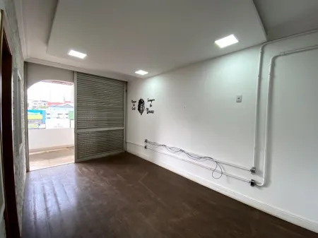 Prédio Comercial no Setor Oeste