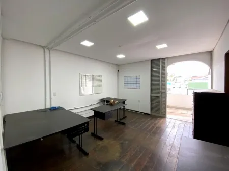 Prédio Comercial no Setor Oeste
