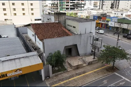 Prédio Comercial no Setor Oeste