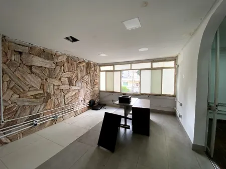 Prédio Comercial no Setor Oeste