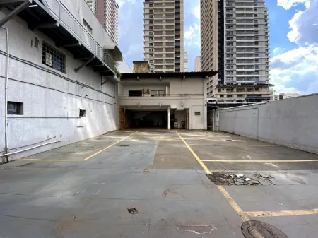 Prédio Comercial no Setor Oeste