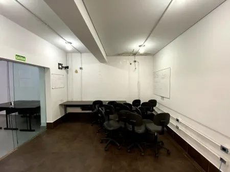 Prédio Comercial no Setor Oeste